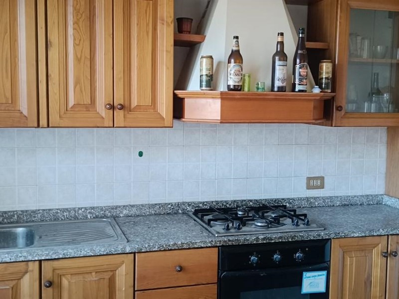 Quadrilocale in Vendita a Pisa, 240'000€, 80 m², con Box