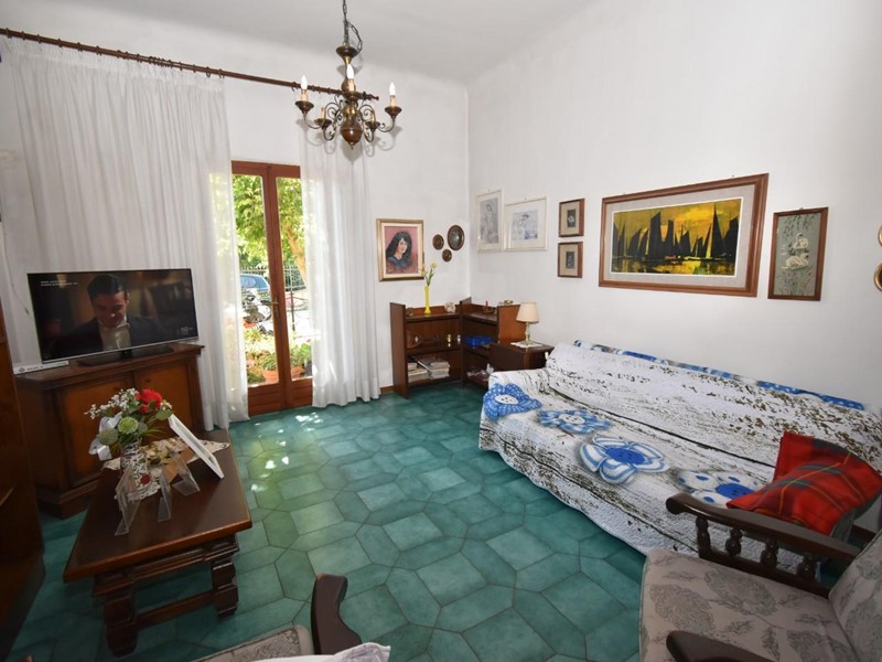 Casa Indipendente in Vendita a San Giuliano Terme, zona Pontasserchio, 220'000€, 135 m², con Box