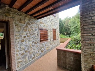 Villa bifamiliare in Vendita a Santa Luce, zona Pastina, 155'000€, 55 m², arredato