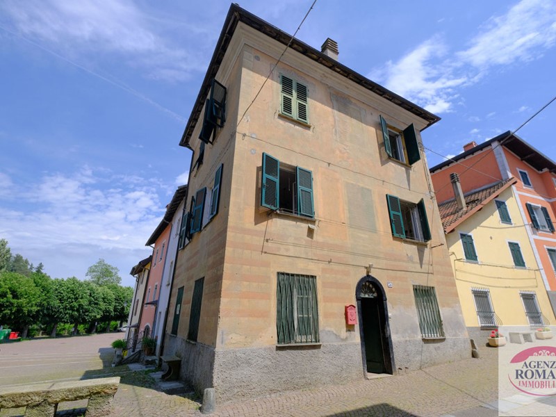 Casa Semi Indipendente in Vendita a Sassello, 78'000€, 150 m²