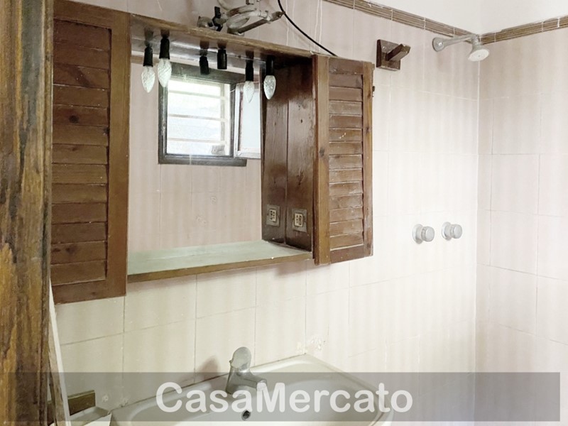 Casa Indipendente in Vendita a Rocca di Papa, zona Repubblica - Centro, 58'000€, 65 m²