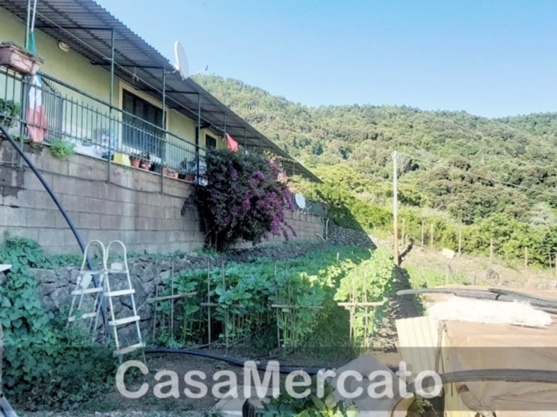 Appartamento in Vendita a Nemi, 430'000€, 250 m²