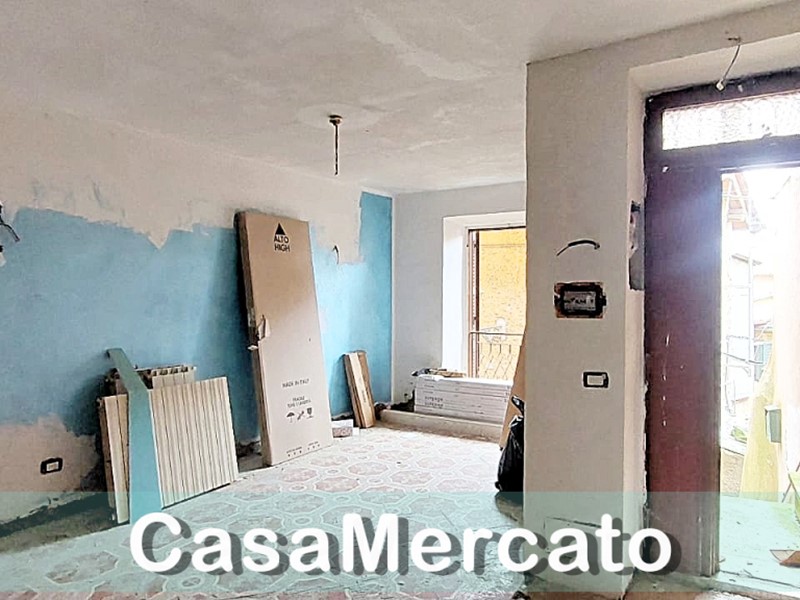 Trilocale in Vendita a Rocca di Papa, 42'000€, 50 m²