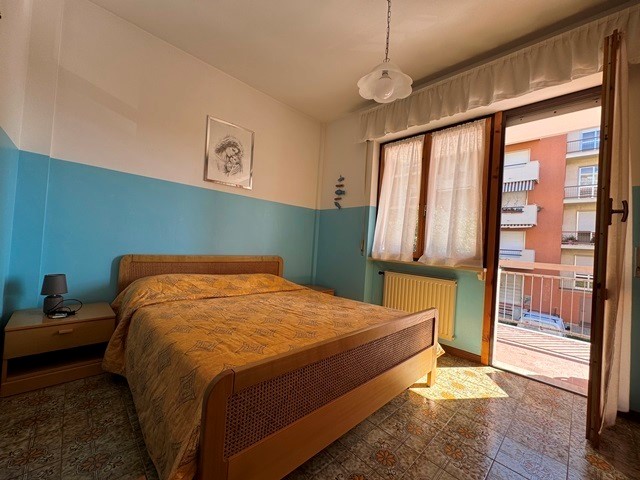 Quadrilocale in Affitto a San Bartolomeo al Mare, 85 m², arredato, con Box