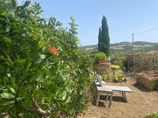 Casale in Vendita a Manciano, 490'000€, 300 m², arredato