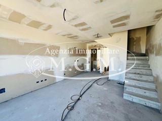 Villetta a schiera in Vendita a Castelfranco di Sotto, 245'000€, 125 m², con Box