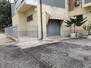 Negozio in Vendita a Termoli, 69'000€, 39 m²