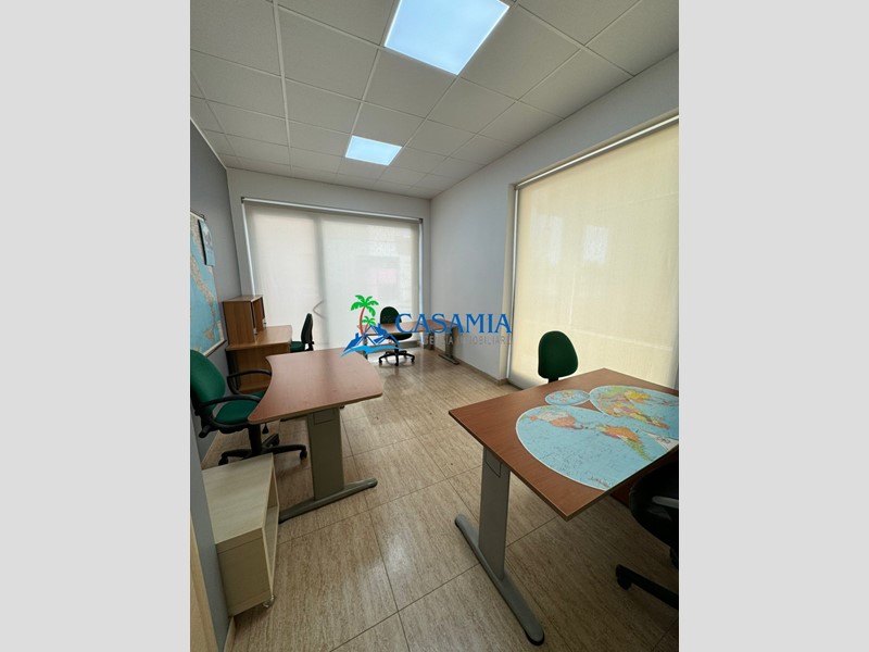 Ufficio in Affitto a San Benedetto del Tronto, 1'100€, 65 m²