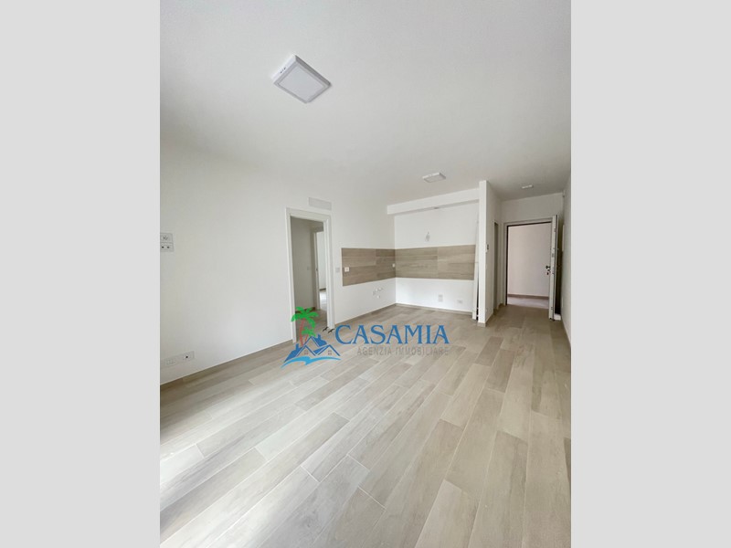 Trilocale in Vendita a Acquaviva Picena, 185'000€, 96 m²