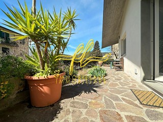 Villa in Vendita a Rosignano Marittimo, 350'000&euro;, 170 m²