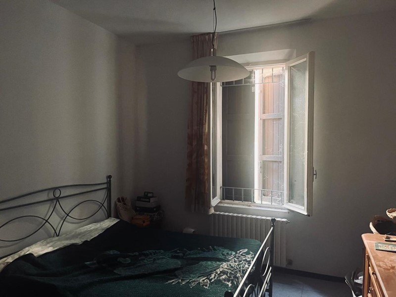 Appartamento in Vendita a Medesano, 75'000&euro;, 90 m²