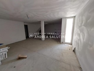 Villa bifamiliare in Vendita a Montopoli in Val d'Arno, 320'000€, 160 m², con Box