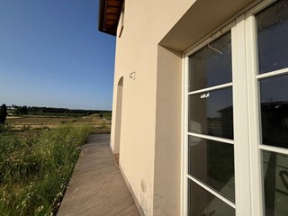 Casa di corte in Vendita a Pontedera, zona Treggiaia, 540'000€, 200 m²