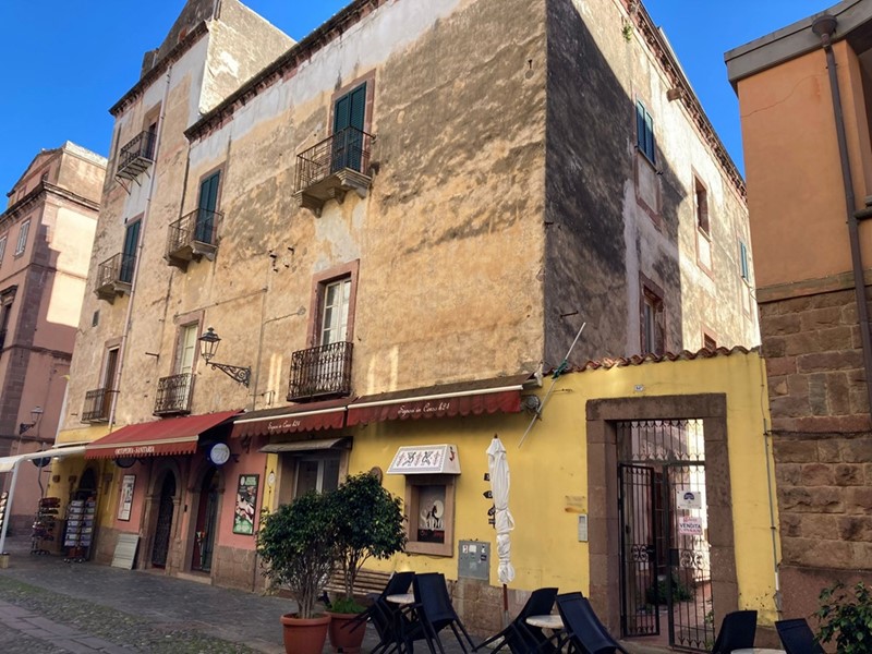 Appartamento in Vendita a Bosa, 200'000€, 259 m²