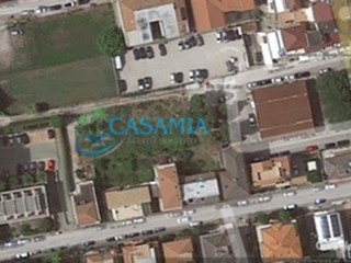 Ufficio in Vendita a San Benedetto del Tronto, 350'000€, 300 m²