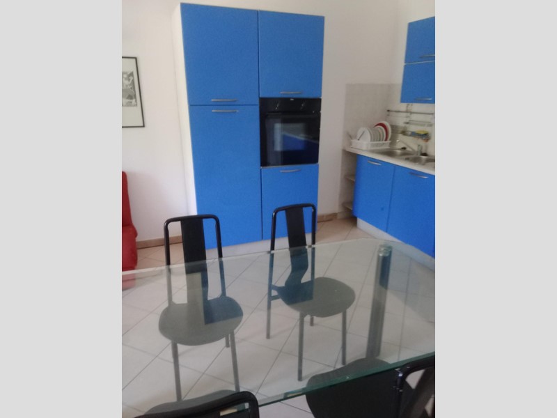 Trilocale in Vendita a Pisa, zona Calambrone, 249'000€, 70 m², arredato, con Box