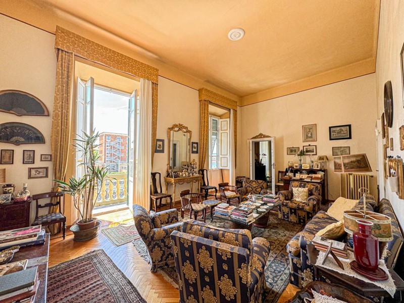 Appartamento in Vendita a Livorno, 400'000&euro;, 255 m²