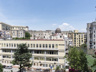Quadrilocale in Vendita a Napoli, 350'000€, 121 m²