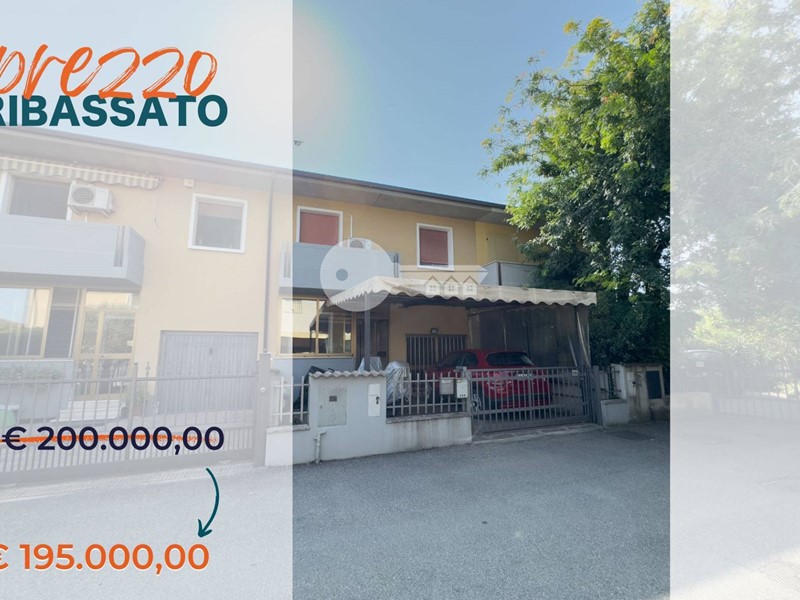 Villetta a schiera in Vendita a Ghedi, 195'000€, 200 m²