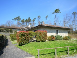 Trilocale in Vendita a Lucca, zona Farneta, 143'000&euro;, 50 m², arredato