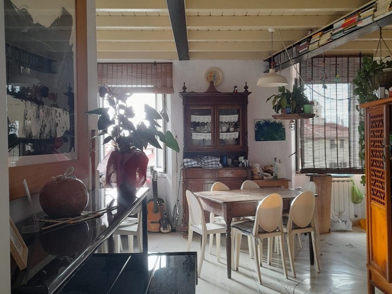 Appartamento in Vendita a Livorno, 210'000&euro;, 150 m²