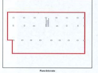 Magazzino in Vendita a Monteprandone, 130'000€, 447 m²