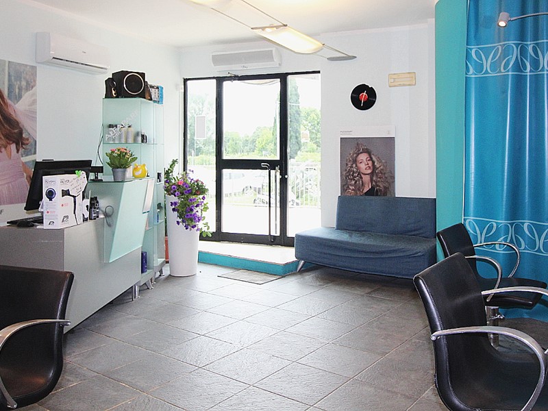 Negozio in Vendita a Pisa, 83'000€, 61 m²