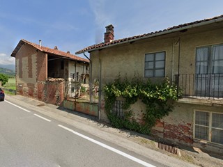 Casale in Vendita a Roletto, 59'000€, 340 m²