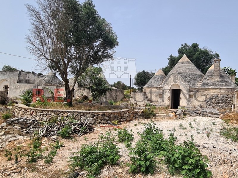 Appartamento in Vendita a Martina Franca, 98'000€, 158 m²