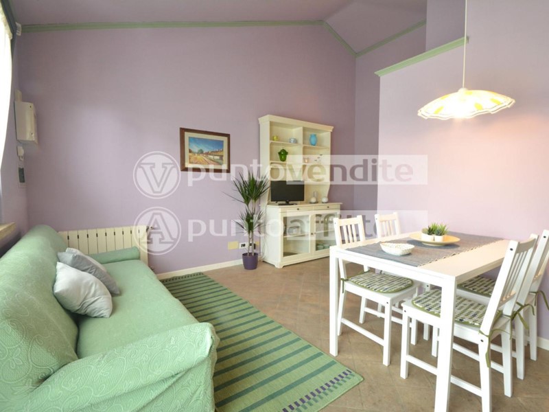 Trilocale in Vendita a Lucca, zona Farneta, 143'000&euro;, 50 m², arredato