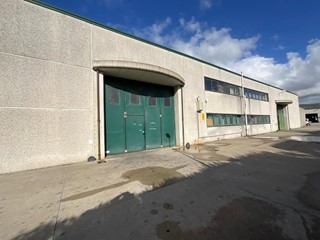 Capannone in Vendita a Calcinaia, zona Fornacette, 1'500'000€, 2300 m²