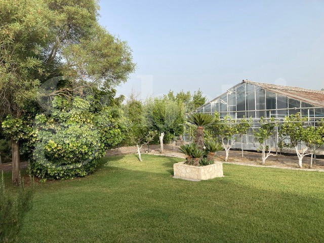 Villa in Vendita a Eboli, 600 m²