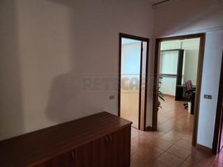 Ufficio in Affitto a Santa Croce sull'Arno, 400€, 45 m²