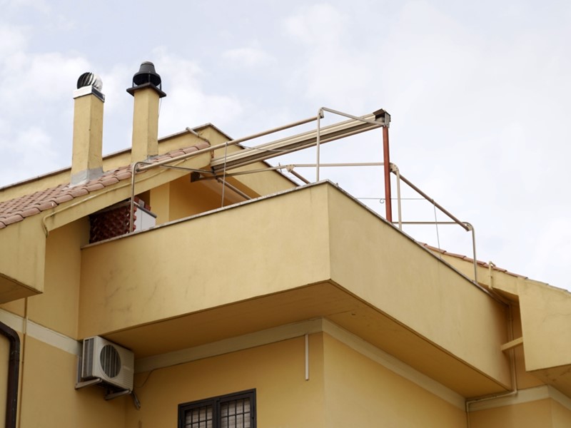 Quadrilocale in Vendita a Morlupo, 140'000&euro;, 100 m², con Box