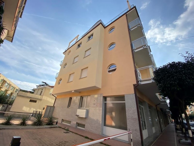 Bilocale in Vendita a Diano Marina, 270'000€, 43 m²