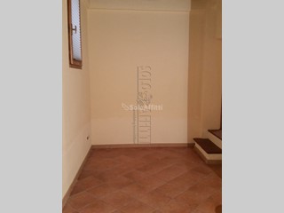 Capannone in Affitto a Siena, zona Centro storico, 380€, 35 m²