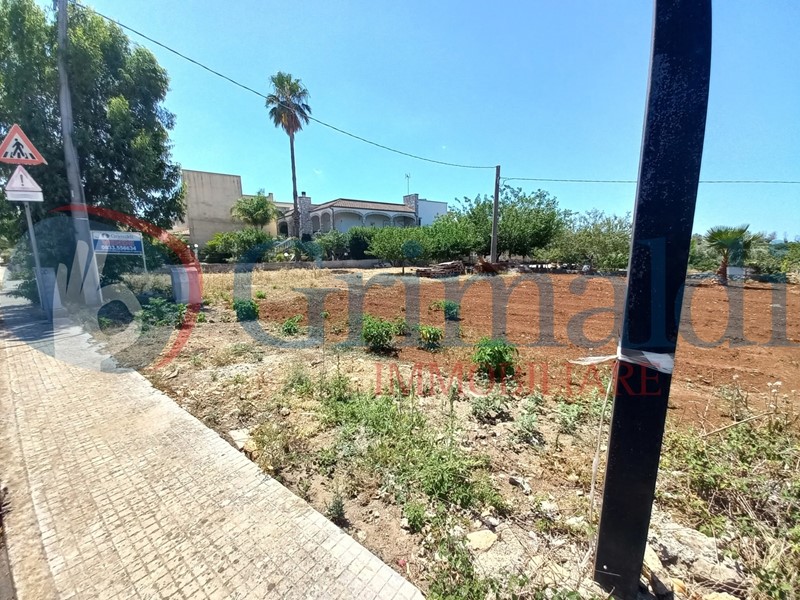 Terreno edificabile in Vendita a Ugento, 98'000€, 1785 m²