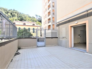 Appartamento in Vendita a Genova, zona San Teodoro, 270'000€, 120 m²