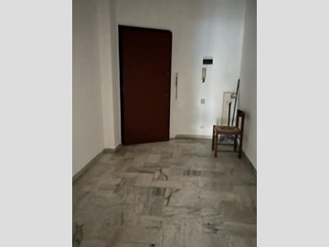 Quadrilocale in Vendita a Carrara, zona Marina di Carrara, 250'000€, 100 m²