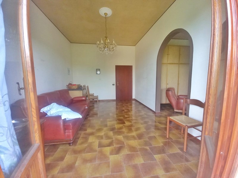 Quadrilocale in Vendita a Castelfiorentino, 195'000€, 125 m², con Box