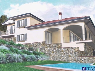 Casa Indipendente in Vendita a Carrara, 180'000€, 240 m²