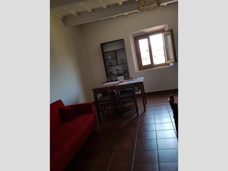 Appartamento in Vendita a Empoli, 250'000€, 100 m², arredato