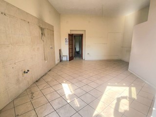 Bilocale in Vendita a Afragola, 125'000€, 100 m²