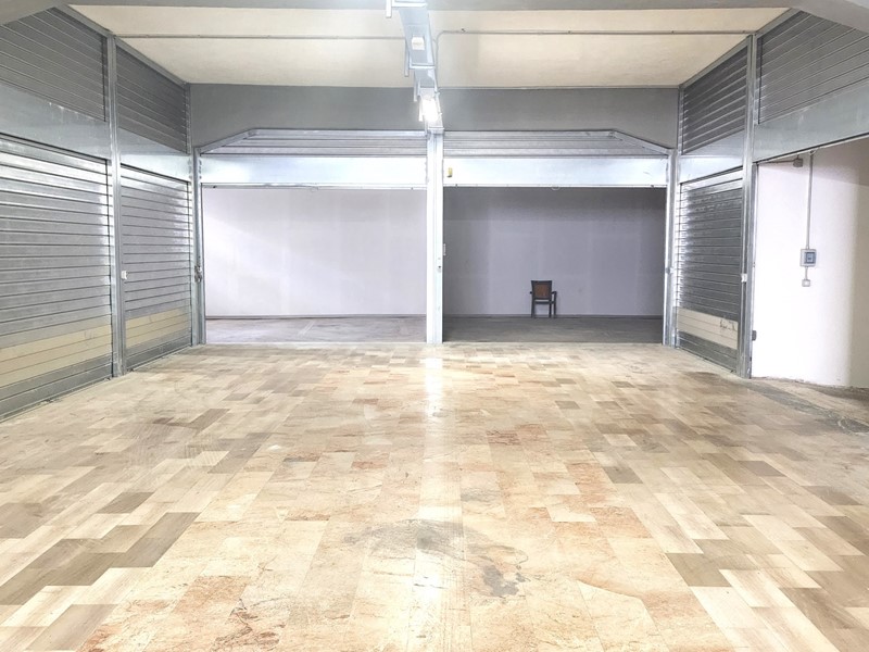 Magazzino in Affitto a Afragola, 250€, 70 m²
