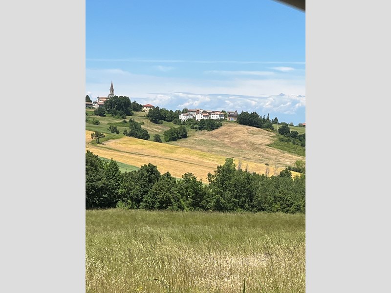 Villa bifamiliare in Vendita a Gropparello, zona LOC.Risoli, 115'000€, 2appartamenti da 75 mq, arredato