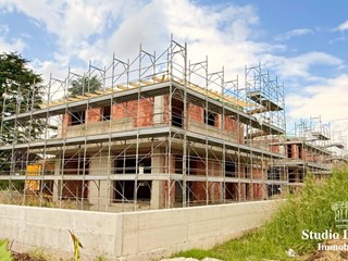 Villa in Vendita a Carate Brianza, 743'252€, 232 m²