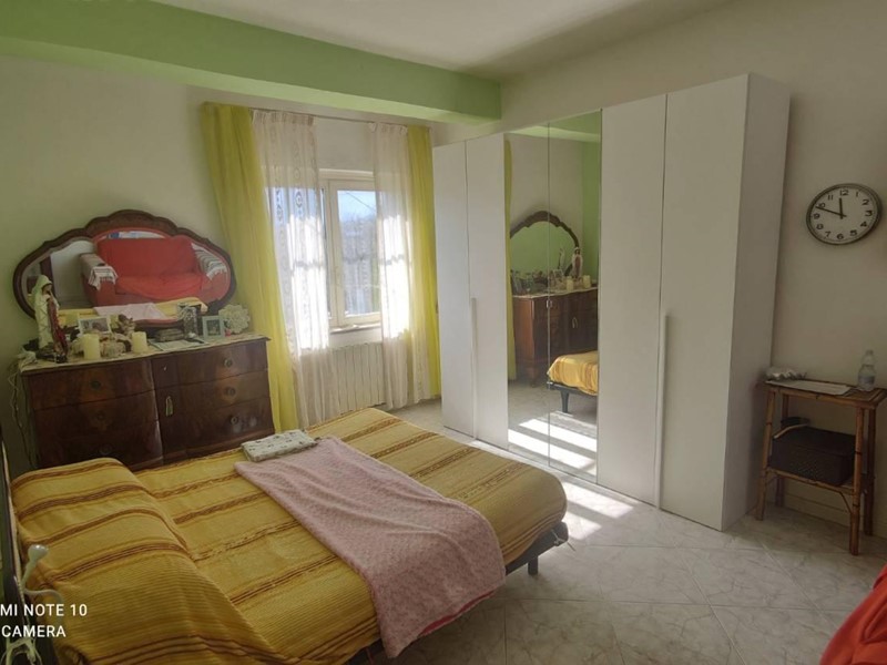 Villa in Vendita a Montesarchio, 387'000€, 358 m²