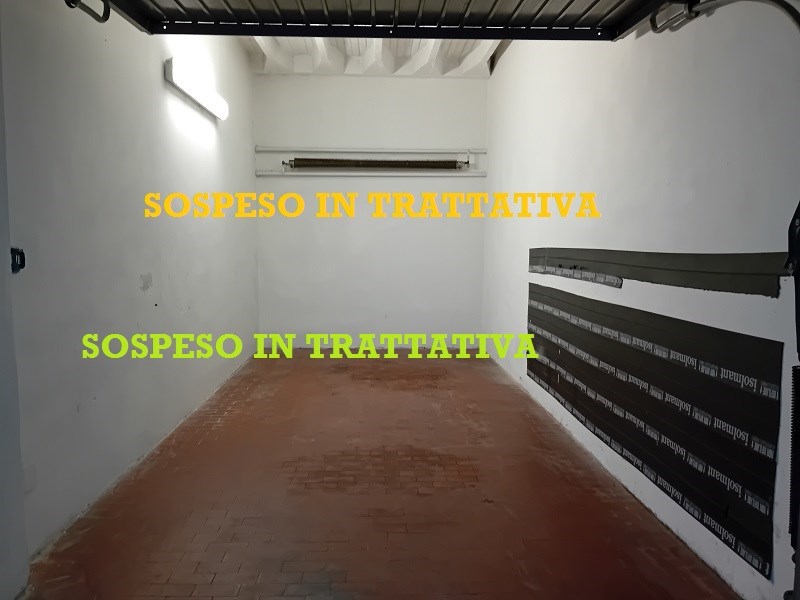 Box in Affitto a Milano, zona Via Michele Novaro 8, 20161 Milano , 130€, 14 m²