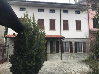 Villa in Vendita a Isola Sant'Antonio, 178'000€, 230 m²