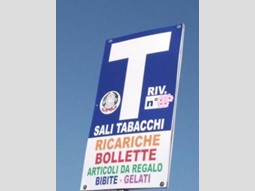 Negozio in Vendita a Abano Terme, 349'000€, 65 m², arredato